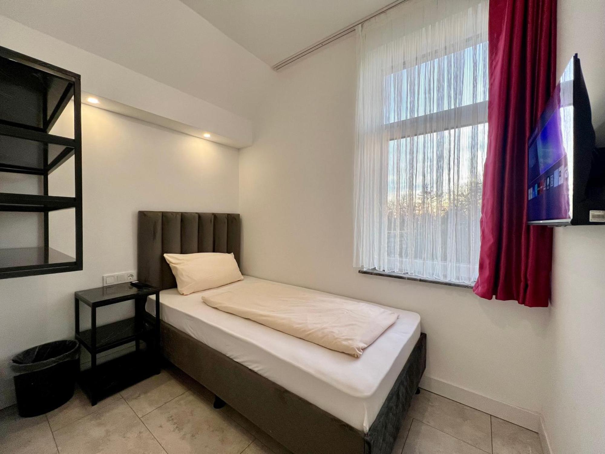 Durmaz Hotel هانوفر المظهر الخارجي الصورة